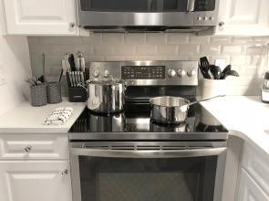 Stunning Apartment, One Bedroom in Back Bay, Boston