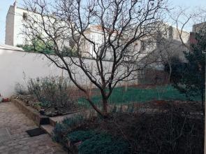 Studio dans un quartier résidentiel à Montrouge avec le métro à 2 min