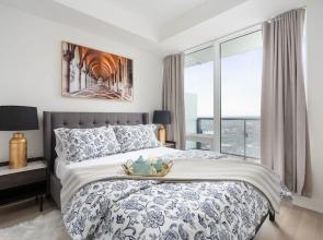 Designer 1BR plus Study Suite