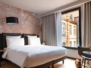 Hôtel LÉONOR the place to live