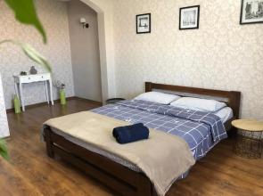 1кім в Центрі,вул.Набережна