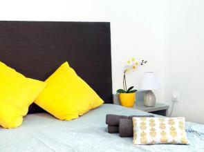 Kentia Old Town Apartment by Estia