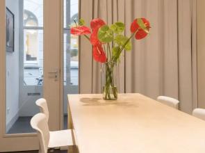 White Room Apartment