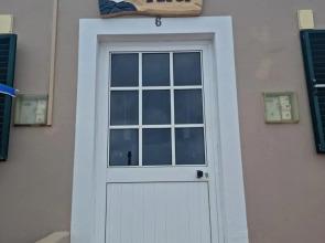 "Apartamentos do Farol" com vista para o mar