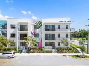 Sunny Vibes West Palm Beach