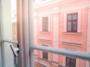 Apartment Astronomical Clock