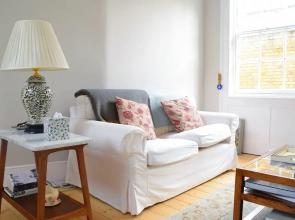 2 Bedroom House in Islington
