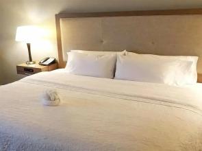 Inn at Philadelphia Airport