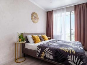 Na Pervomayskoy Ulitse 70 Flat