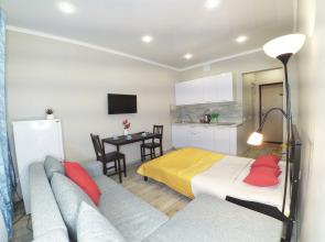 Na Pavlyukhina 108b Apartments