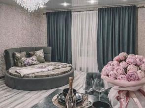 Stilnaya V Novom Taunkhause Flat