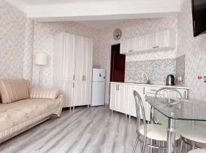 Odnokomnatnyye apartamenty Elena s Vidom na More Apartments