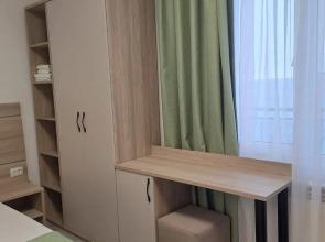 Plyazhnyye na Drazhinskogo 7a Apartments, 3