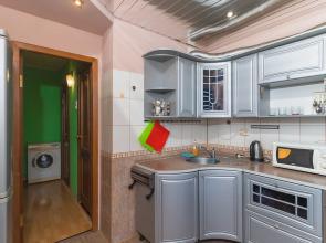 Na Chkalova 53 Apartments