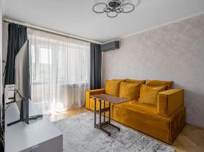 Na Maksima Tanka 16 Flat