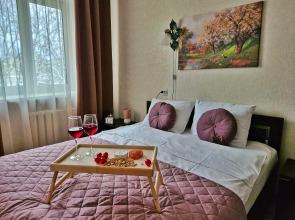 S Balkonom Ryadom S Komarovskim Rynkom Apartments