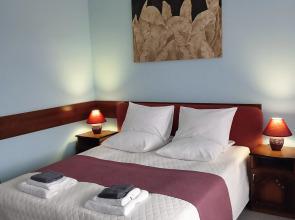 Dvukhkomnatny Lyuks Apartments