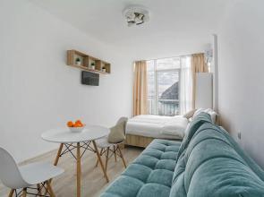 U Morya Pod Oblakami Apartments 1