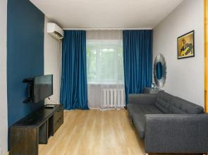 Ussuriyskiy bulvar 15 Flat