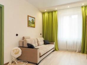 Na Internatsionalnoy 13 Flat 2-room