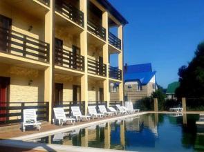 Na Lazurnoy Guest House