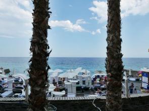 Zhk Lotos (naberezhnaya Im.lenina 4) Apartments