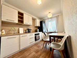 Apartments Milaya Treshka V Glavnom Dome Goroda S Vidom Na Svisloch