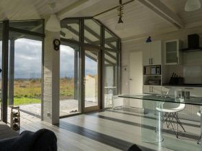 Ust'-Vazuza Ryibatskaya Derevnya Guest house