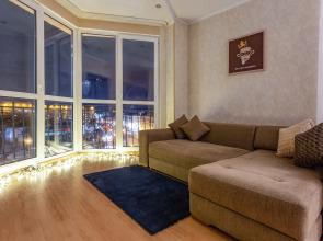 Studio v Tsentre s Vidom na Gorod Rumer Apartments