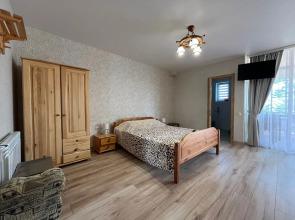 #5 Junior Suite, 2nd Line, Garden View (6 People) Apartments