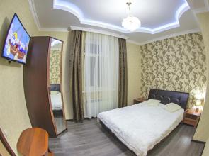 Odnokomnatnaya V Parke Vozle Narzannoy Galerei Flat