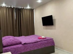 Leningradskaya 12A Apartments