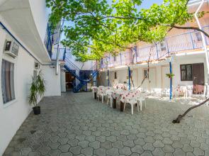 Kiparis 2 Guest House