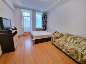 Na Komsomolskom Prospekte 80 Apartments