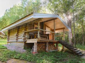 Kirovskaya 11B Private House