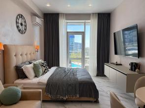 Akvadelyuks u morya, s bassejnom, SPA, plyazhem N338 Apartments