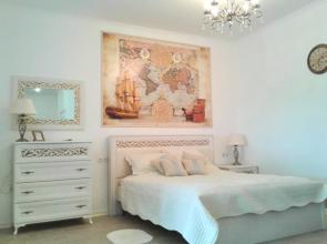 Studio Gold Anchor Apartments