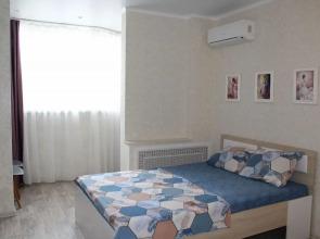 Na Ulitse Gennadiya Donkovtseva 17 Flat