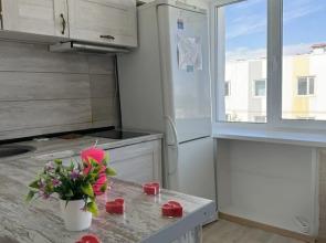 Na Ulitse Skuridina 6a Flat