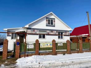 Luch-Galereya Guest House