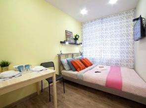 Serafimovicha 1/4-7 Flat