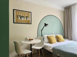 Blagoustroyennaya Studiya Apartments