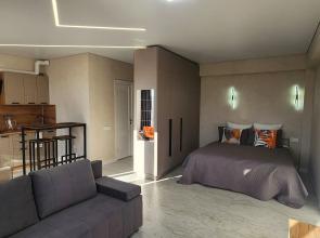 V Tsentre Ryadom S Parkom Apartments