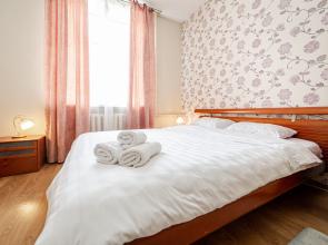 2 komnatnaya BelaTravel metro Yakuba Kolasa Flat