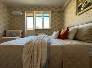 KakDoma Antichny 12a-63 v Sevastopole 1-Kom u Plyazha Omega Flat