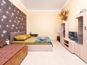 Shikalad Kmv Prostornaya Na Pr-Te  Kirova Flat