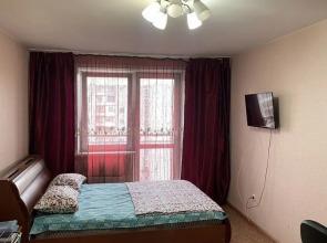 Na Prospekte Stroiteley 88b Flat