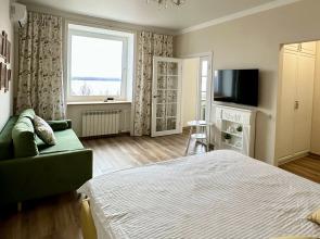 S Vidom Na Volgu Flat