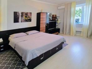 Komfort V Tsentre s Otchetnimi Dokumentami Flat