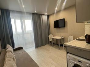 Pionerskaya 1/2b, Brosko Flat